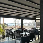 Отель La Playa - Seaside Guest