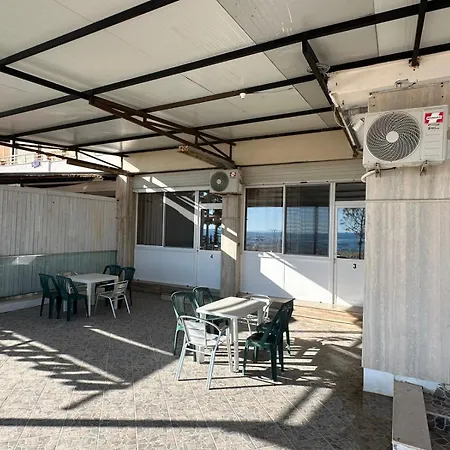 La Playa - Seaside Guest Hotel Durres