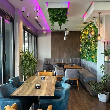 La Playa - Seaside Guest Durres