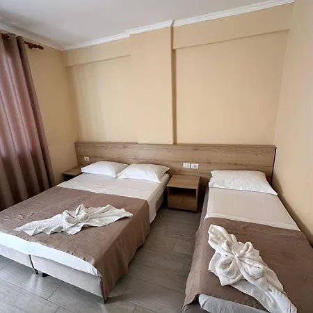 La Playa - Seaside Guest Hotel *