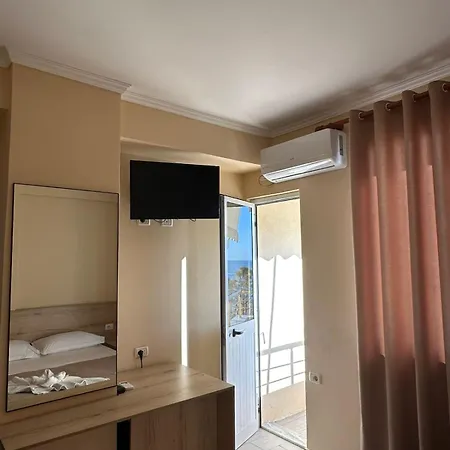 La Playa - Seaside Guest Hotel *