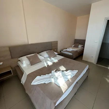 Hotel La Playa - Seaside Guest